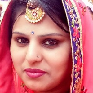 Meet your Posher, Kavita